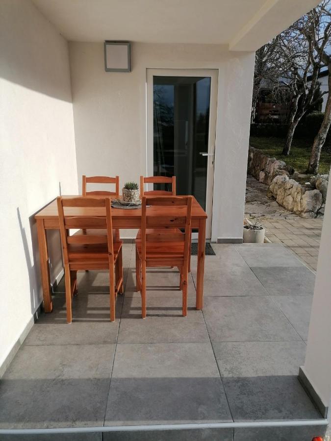 Apartma Pr Urarj Kobarid Exterior photo